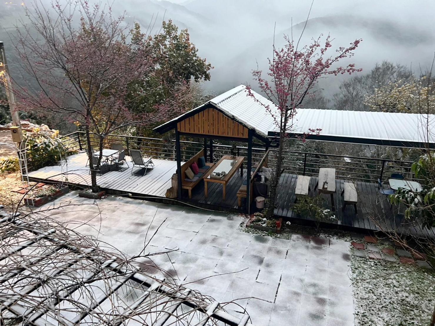 Lala Mountain Homestay‧Cile Farm Hualing Extérieur photo